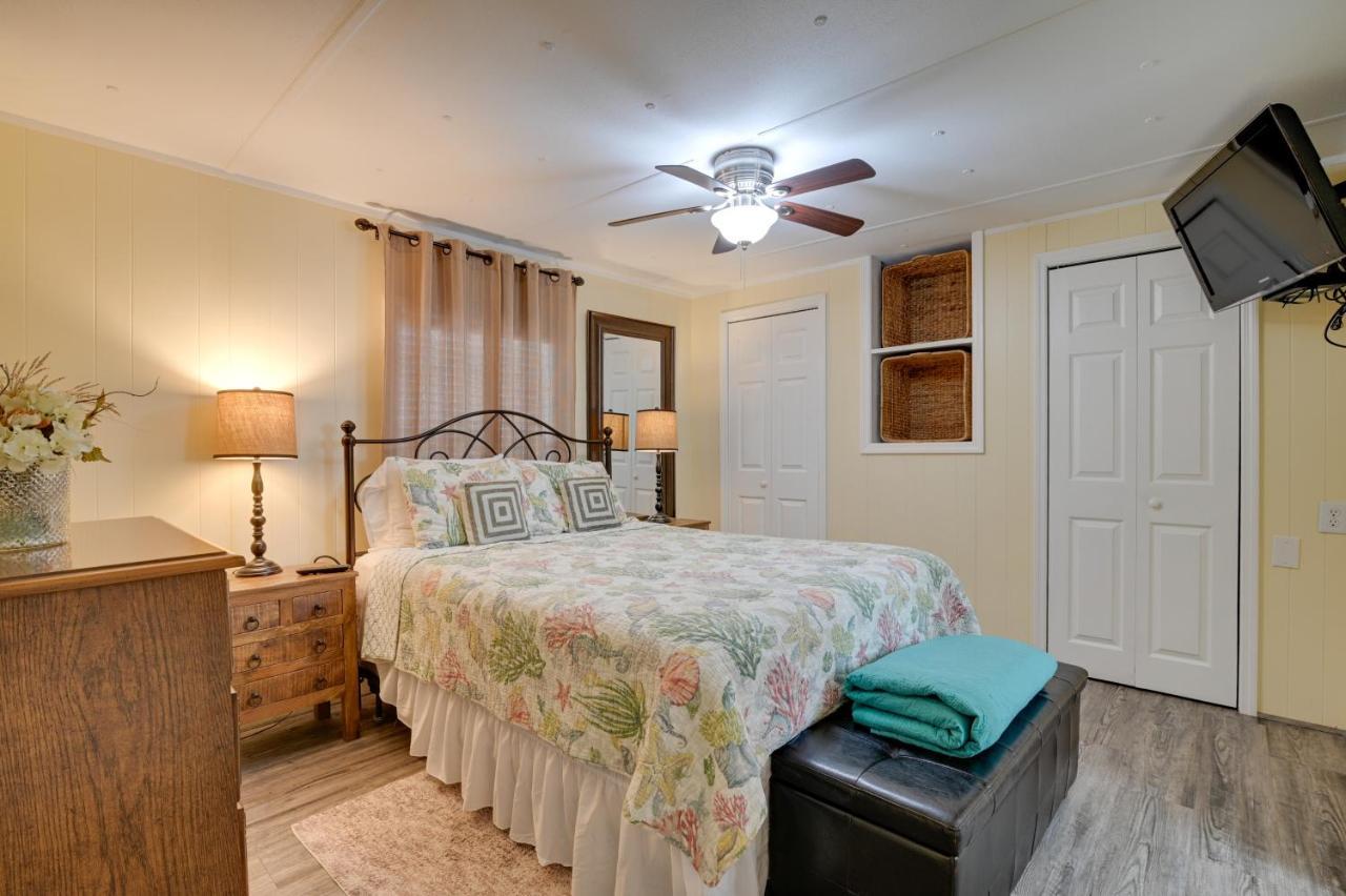 Surfside Beach Home With Pool Access Walk To Beach! Myrtle Beach Exteriör bild