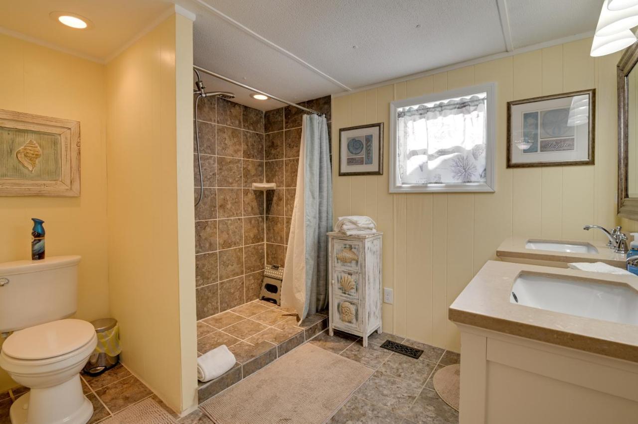 Surfside Beach Home With Pool Access Walk To Beach! Myrtle Beach Exteriör bild